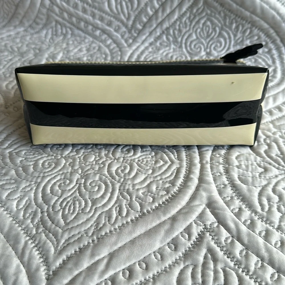 Kate Spade Patent Cosmetic Case